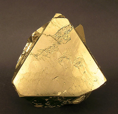 Pyrite octahedral.