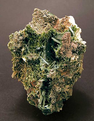 Olivenite. 