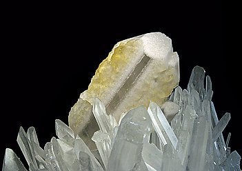 Baryte with Quartz. 