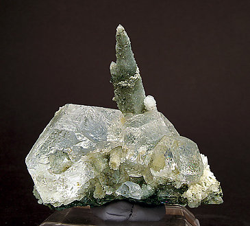 Fluorite with Prase Quartz. Front