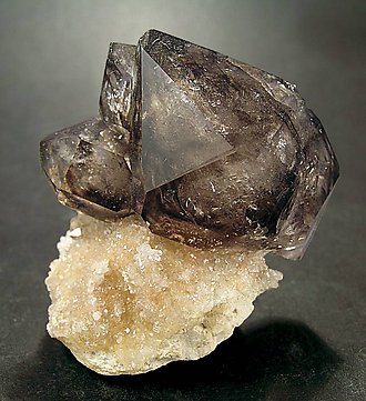 Smoky Quartz doubly terminated.