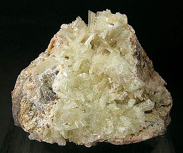 Paravauxite.