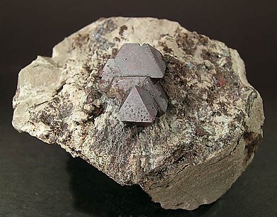 Cuprite with Calcite. 