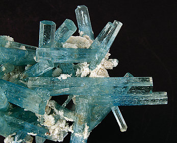 Beryl (variety aquamarine). 