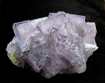 Tetrahexahedral Fluorite with Baryte.