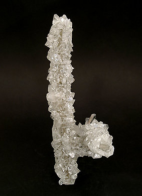 Fluorapophyllite-(K) with Stilbite. Rear