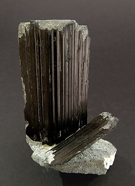 Ferro-actinolite. 