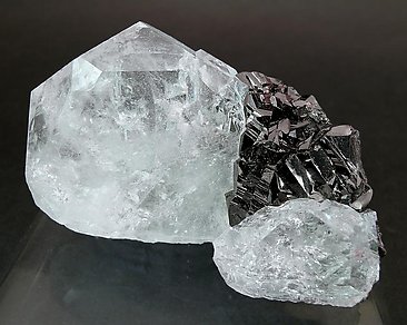 Beryl with Cassiterite. Front