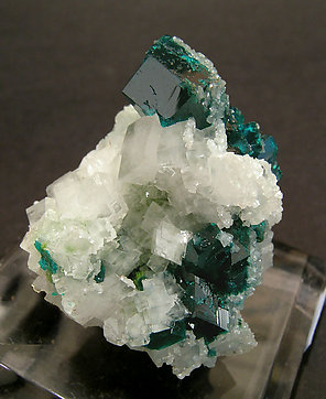 Dioptase with Calcite. Side