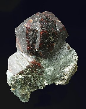 Almandine.