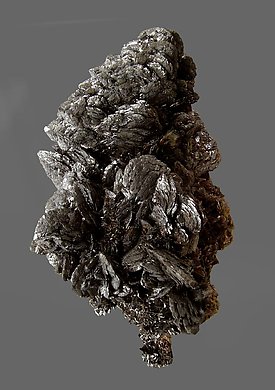 Descloizite.