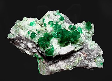 Dioptase on Calcite. 