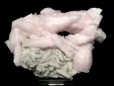 Calcite with Quartz.