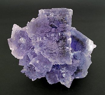 Fluorita. luz de fluorescente (luz día)