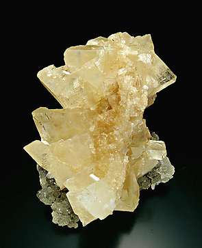 Twinned Calcite.