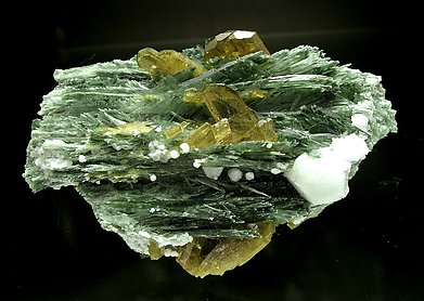 Epidote with Diopside and Albite.