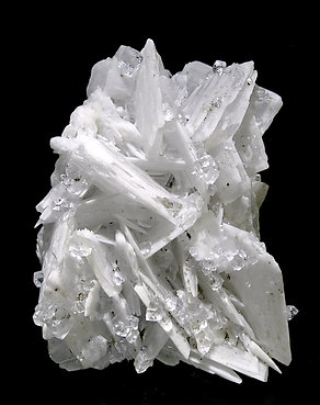 Tetrahexahedral Fluorite with Baryte.