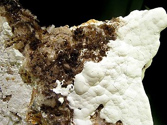 Hemimorphite with Hydrozincite. 