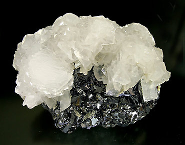 Calcite with Sphalerite.