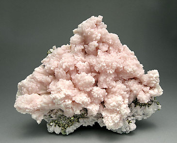 Manganoan Calcite with Pyrite. 