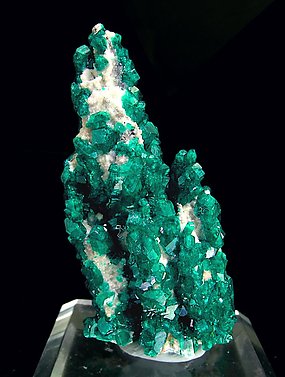 Dioptase with Calcite. Rear