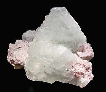 Fluorite with Rhodochrosite, Chalcopyrite and Quartz.