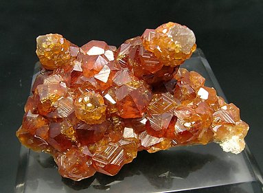 Spessartine with smoky Quartz. 