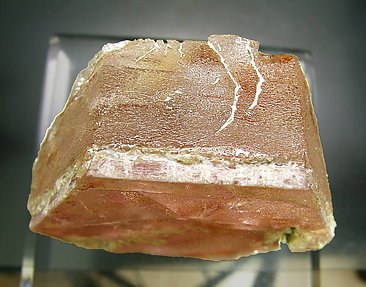 Beryl ( variety morganite). Top