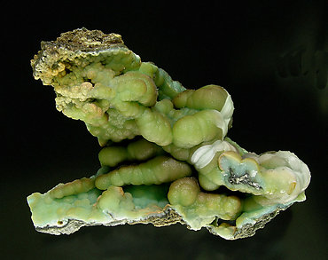 Doyleite with Gibbsite. 