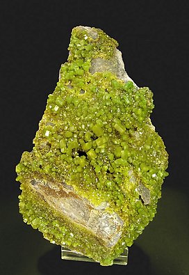 Pyromorphite with Quartz. 