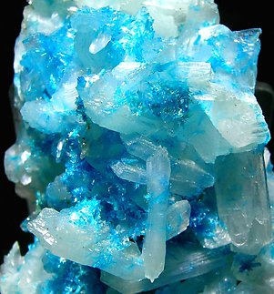 Cavansite on Stilbite. 