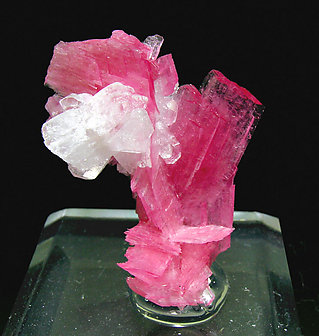 Rhodonite with Quartz.