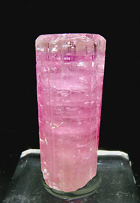 Elbaite (Rubellite). Front