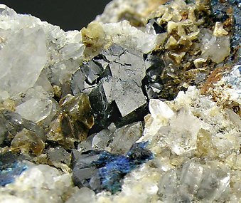 Lazulite with Siderite and Quartz. 