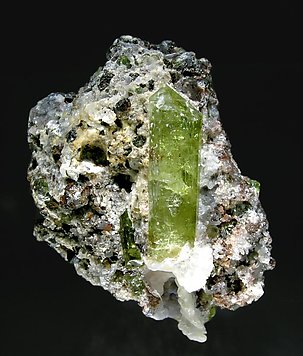 Fluorapatite with Quartz (Chalcedony) and Calcite.