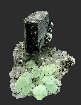 Babingtonite with Prehnite, Quartz and Epidote.