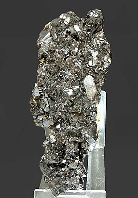 Cassiterite with Quartz and Siderite.