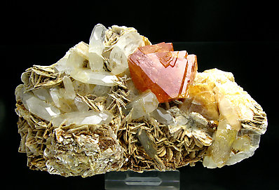 Scheelite with Beryl and Muscovite.