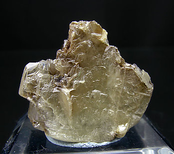 Wulfenite (variety chillagite).