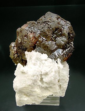 Sphalerite with Dolomite. 