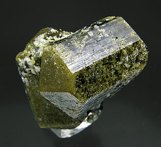 Vesuvianite with Grossular. Top