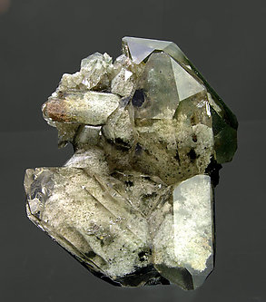 Quartz (variety smoky) with inclusions and Chlorite. Side