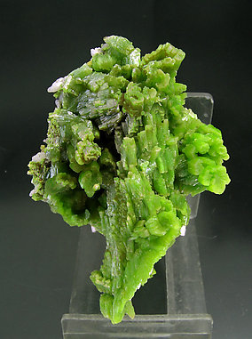 Pyromorphite. Side