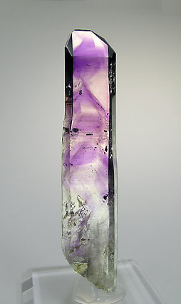 Quartz (variety amethyst) "phantom".