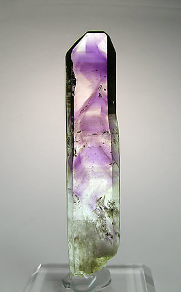 Quartz (variety amethyst) "phantom". Rear