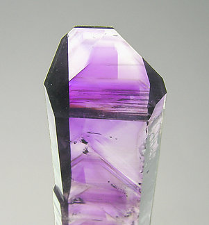 Quartz (variety amethyst) "phantom". Top