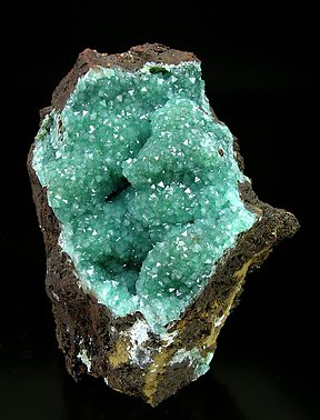 Adamite (variety cuprian). 