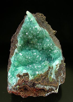 Adamite (variety cuprian). 