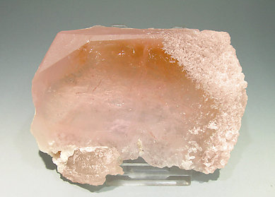 Beryl (variety morganite) with Quartz. Front