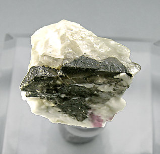 Schiavinatoite with Elbaite, Danburite and smoky Quartz. Top